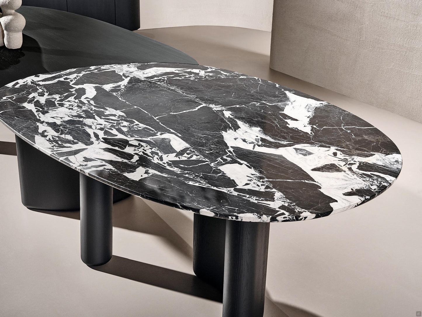 DF- MAGNIFIQUE TABLE À MANGER